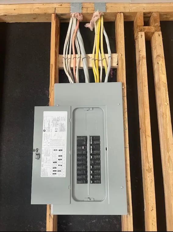 Gallery photos for Get Your Meter and Panel Ready Before Your Next Renovation: Image #4