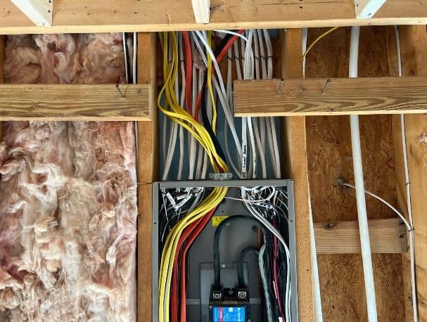 Gallery photos for Your Electrical Panel Could Be Hiding a Serious Problem: Image #7